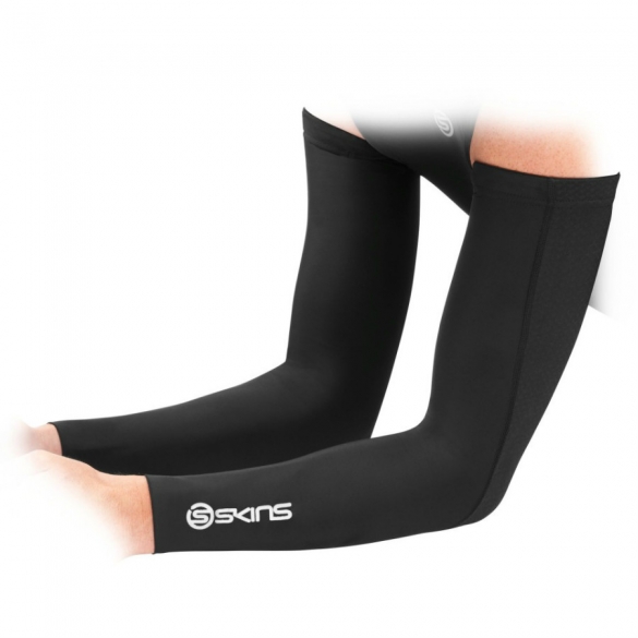 Skins Essentials Compression arm sleeves C59001406